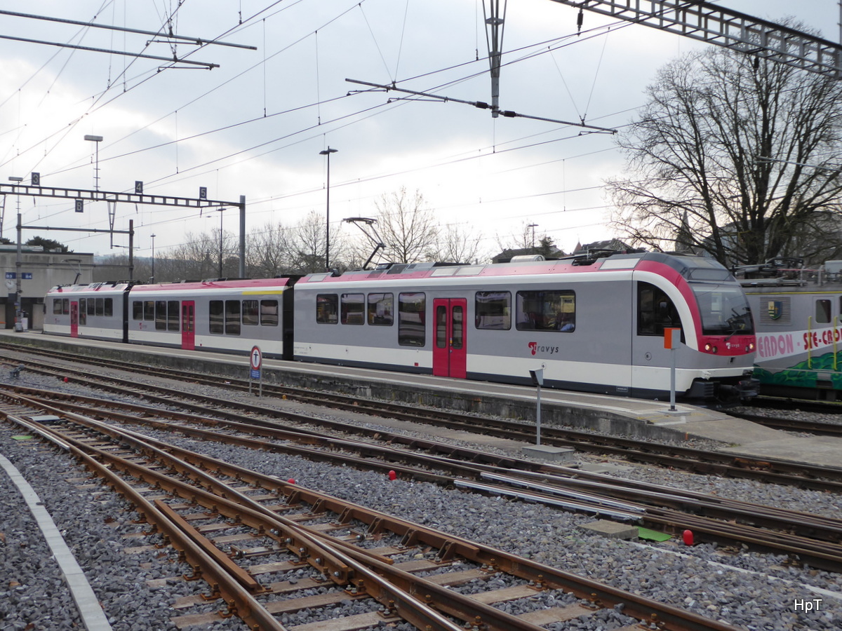 travys ( YSteC ) - Neuer Zug mit den Triebwagen Be 4/4 3001 mit dem  Zwischenwagen 1+2 Kl. AB 3031 und dem Be 4/4 3002 abgestellt in Yverdon am 18.02.2016