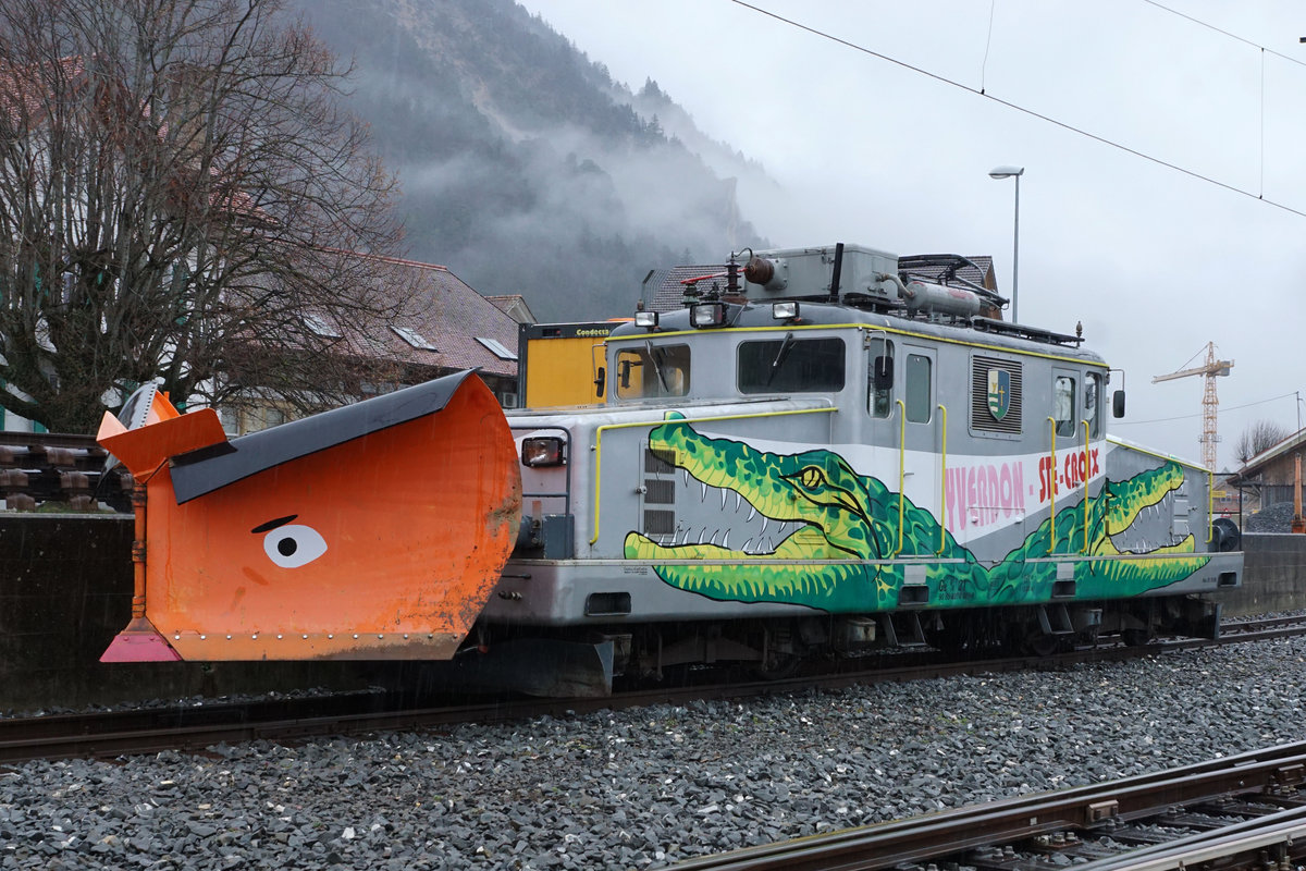 TRAVYS/Yverdon-Ste-Croix Bahn.
Regenimpressionen von Yverdon-les-Bains und Baulmes verewigt am 5. März 2020.
Foto: Walter Ruetsch 