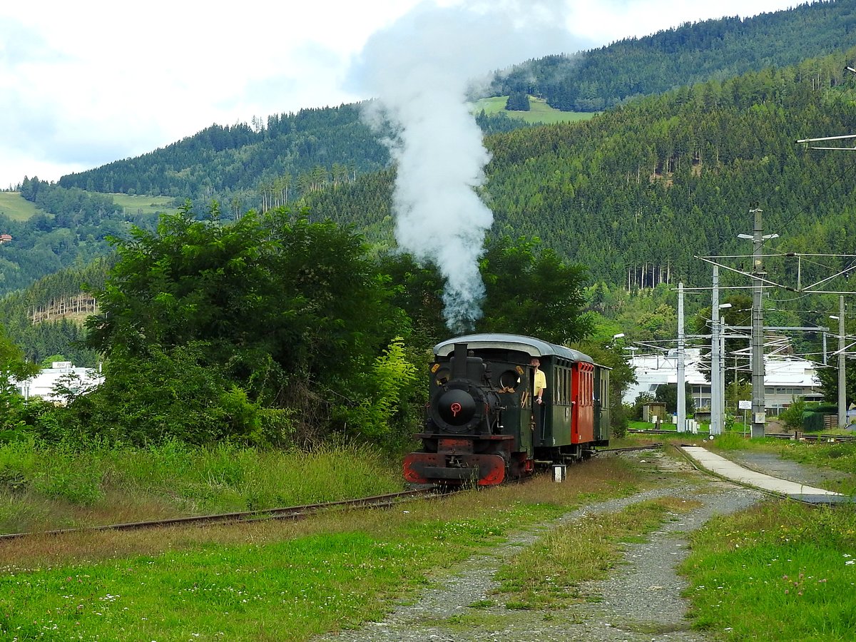 Treibach-Althofen, Achtung Dampfsonderzug GT61 fährt ein; 170903