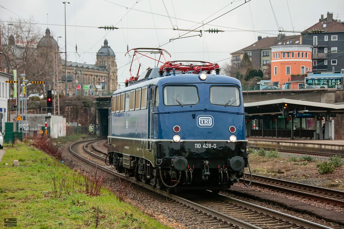 TRI 110 428-0 in Wuppertal Steinbeck, am 15.01.2021.