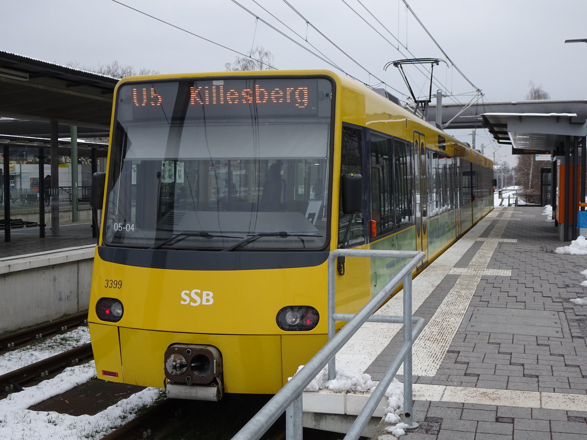Triebwagen 3399 der SSB als U5 nach Killesberg in Leinfelden, 19.02.2017.