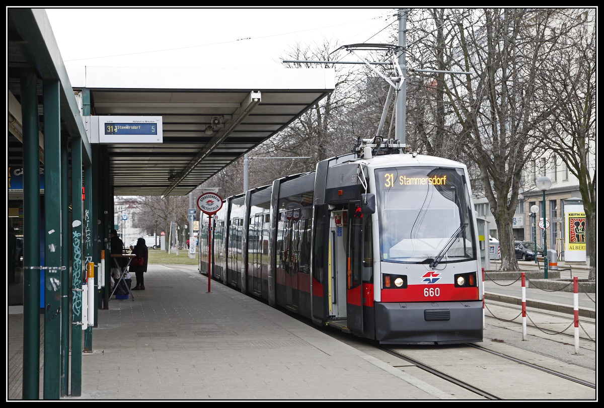 Triebwagen 660, Linie 31, Schottenring am 14.03.2018.