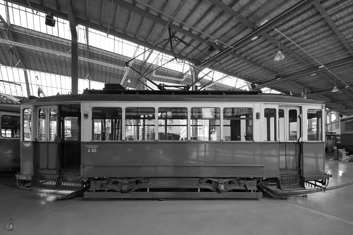 Triebwagen 801 der Nürnberg-Fürther Straßenbahn wurde 1926 von MAN und Siemens gebaut.  Zwischen Dezember 1963 und Juli 1975 wurde der Triebwagen als Arbeitswagen  A80  eingesetzt und danach ausgemustert. (Verkehrszentrum des Deutsches Museums München, August 2020)