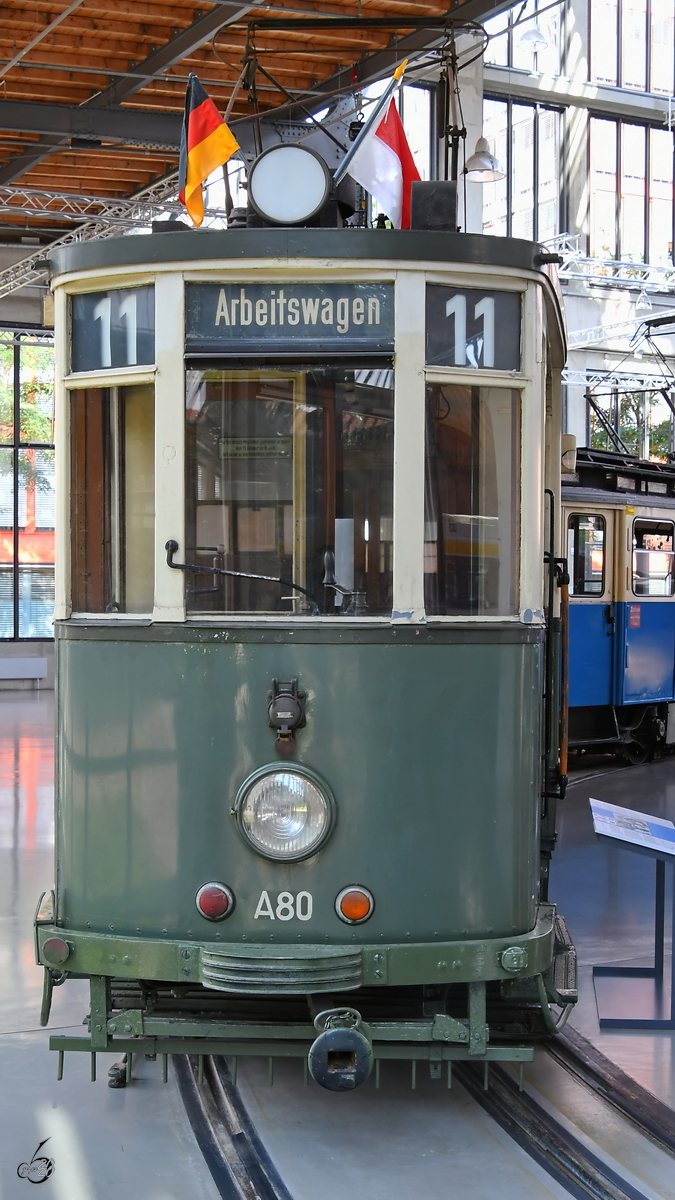 Triebwagen 801 der Nürnberg-Fürther Straßenbahn wurde 1926 von MAN und Siemens gebaut. Zwischen Dezember 1963 und Juli 1975 wurde der Triebwagen als Arbeitswagen  A80  eingesetzt und danach ausgemustert. (Verkehrszentrum des Deutsches Museums München, August 2020)
