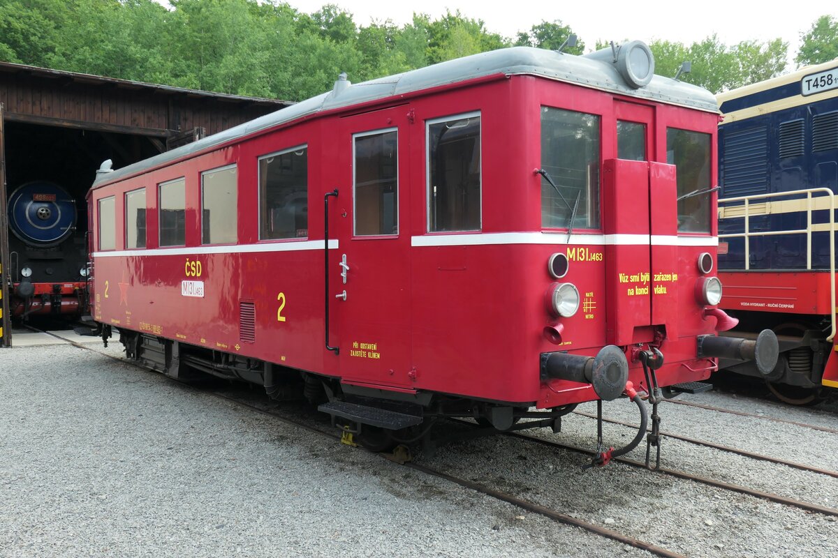 Triebwagen M 131.1463 im Eisenbahnmuseum Eisenbahnmuseum Lužná u Rakovníka, fotografiert am 05.06.2022