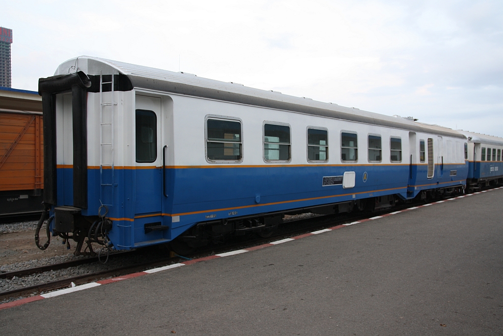 Triebwagen ZZ 803 (Wagonfabrik Ürdingen - Werk Ürdingen, Baujahr 1969) am 18.März 2017 in Phnom Penh Station.