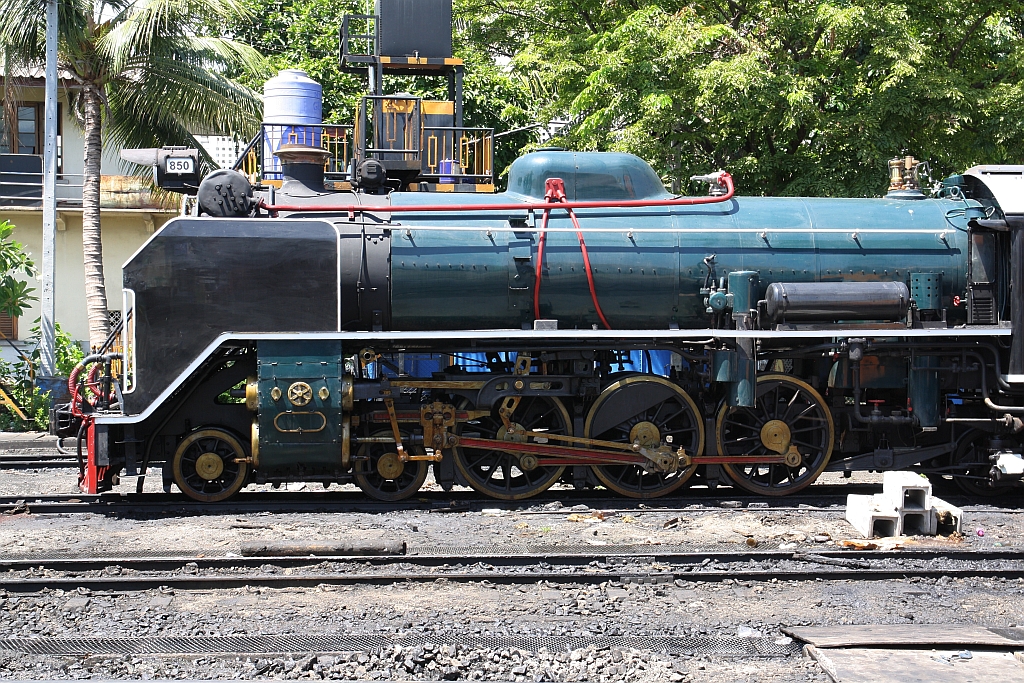 Triebwerk der 850 (2'C1'h2, Nippon Sharyo (Japan), Bauj. 1950, Fab.Nr. 1547), aufgenommen am 22.Juni 2019 im Depot Thon Buri.