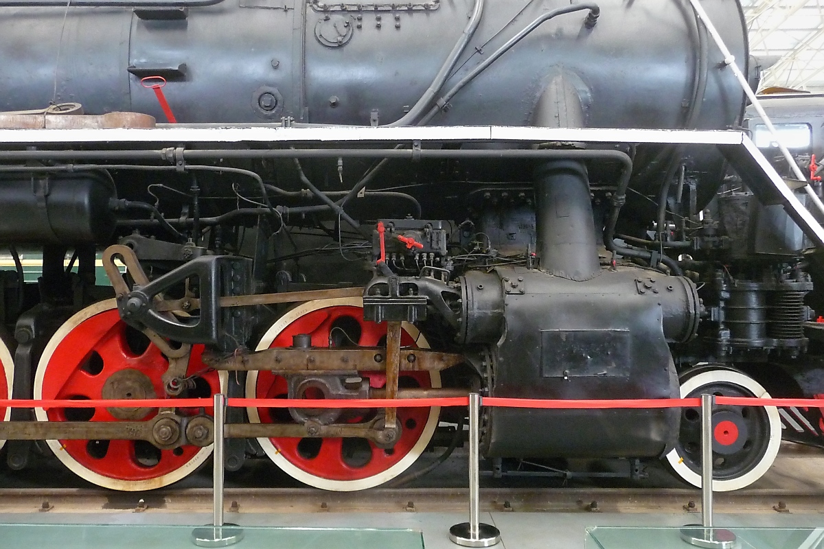 Triebwerk der Class Qianjin #0001, 3.7.14, Beijing Railway Museum. 