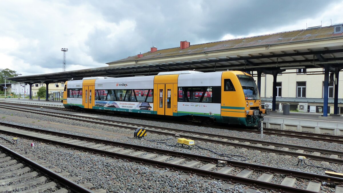 Trilex 650 076-2 ( 9580 0650 076-2 D-DLB ) am Bahnsteig 2 des Gera HBF am 29.5.2022