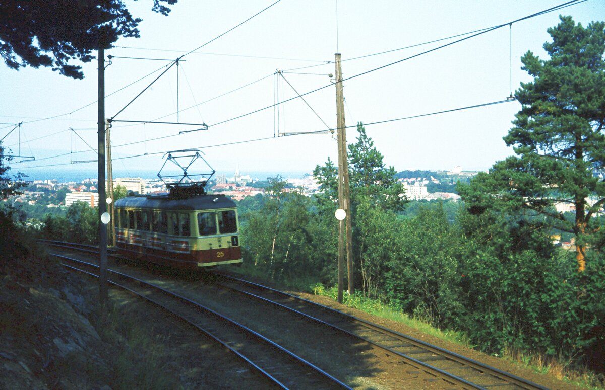 Trondheim 18-08-1979 Tram Linie 1 [Tw 25].