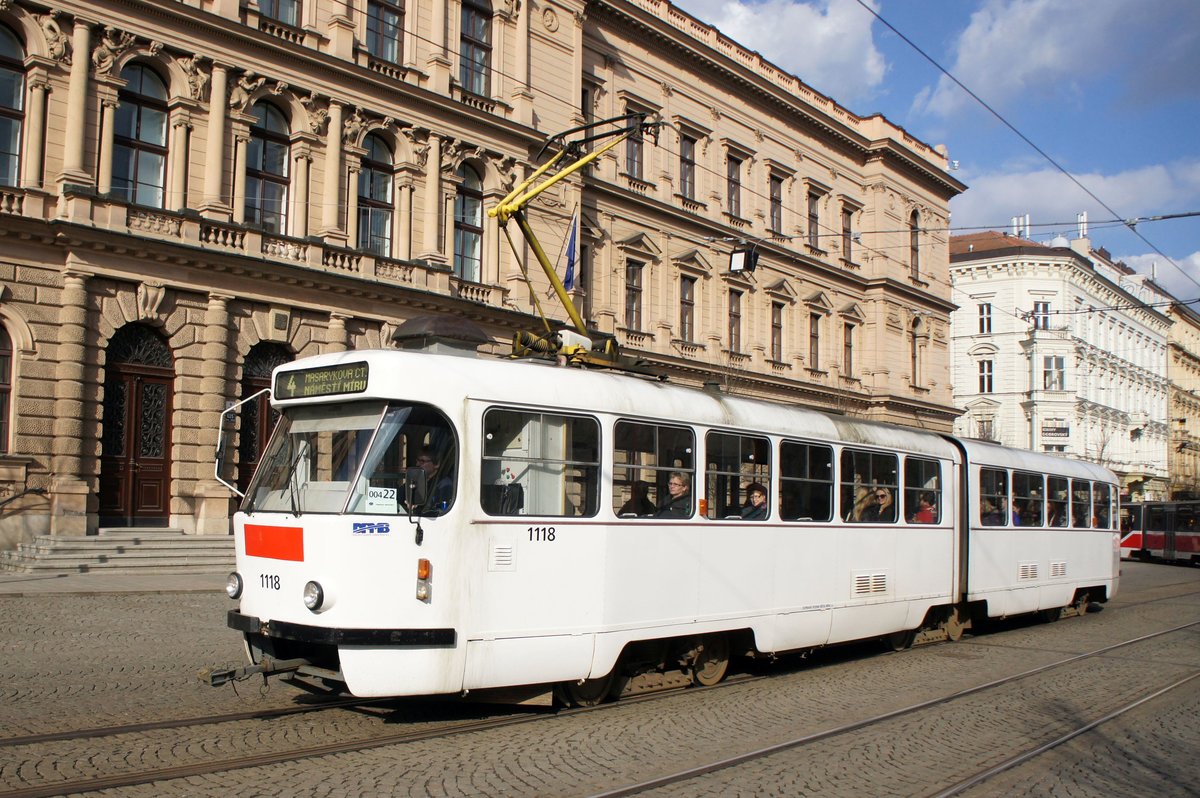 Tschechien / Straßenbahn (Tram) Brno / Brünn: Tatra K2P - Wagen 1118 von Dopravní podnik města Brna a.s. (DPMB), aufgenommen im März 2017 im Innenstadtbereich der tschechischen Stadt Brünn.