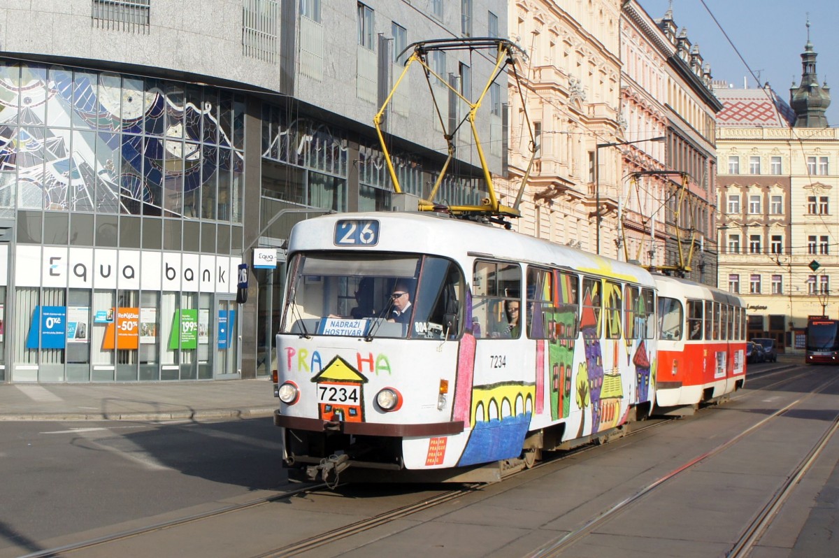 Tschechische Republik / Straßenbahn Prag: Tatra T3SUCS - Wagen 7234 / Tatra T3SUCS - Wagen 7245 ...aufgenommen im März 2015 in der Nähe der Haltestelle  Masarykovo nádraží  in Prag.