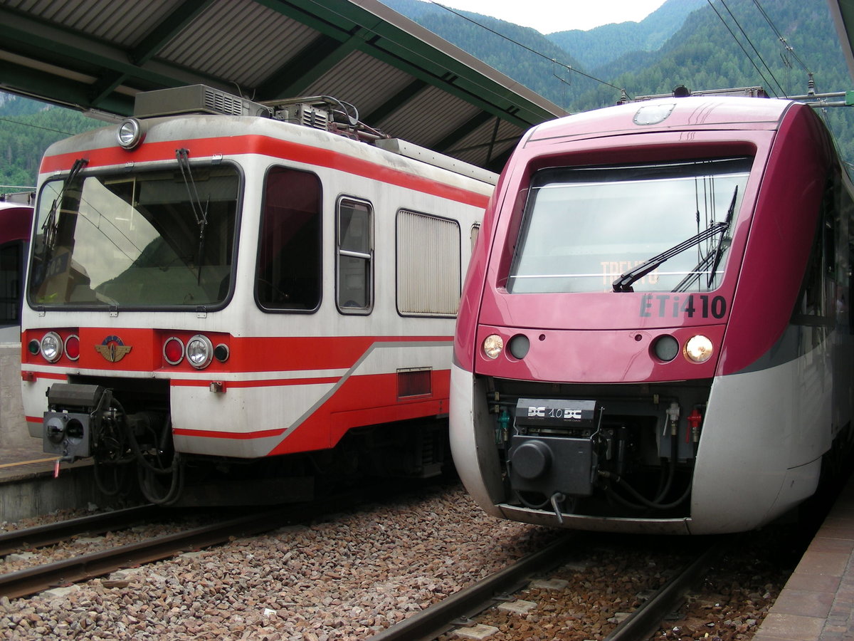 TT ex FTM ET 15 (links), TT ETi 8/8 410 (rechts) @ Malè (Italien, TN) - 07/2007