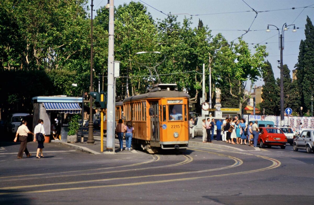 TW 2215 der Straßenbahn Rom, 13.06.1987