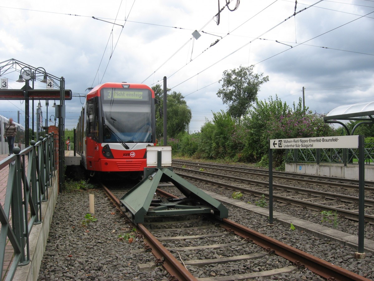 TW 5117 konnte als Linie 3 am 19.7.09 an der Haltestelle  Vischeringstr.  bildlich festgehalten werden.
