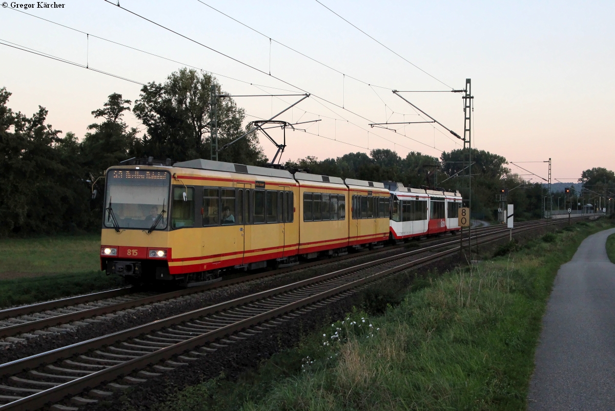 TW 815 und 84* als S9 nach Bretten bei Helmsheim, 28.09.2015.