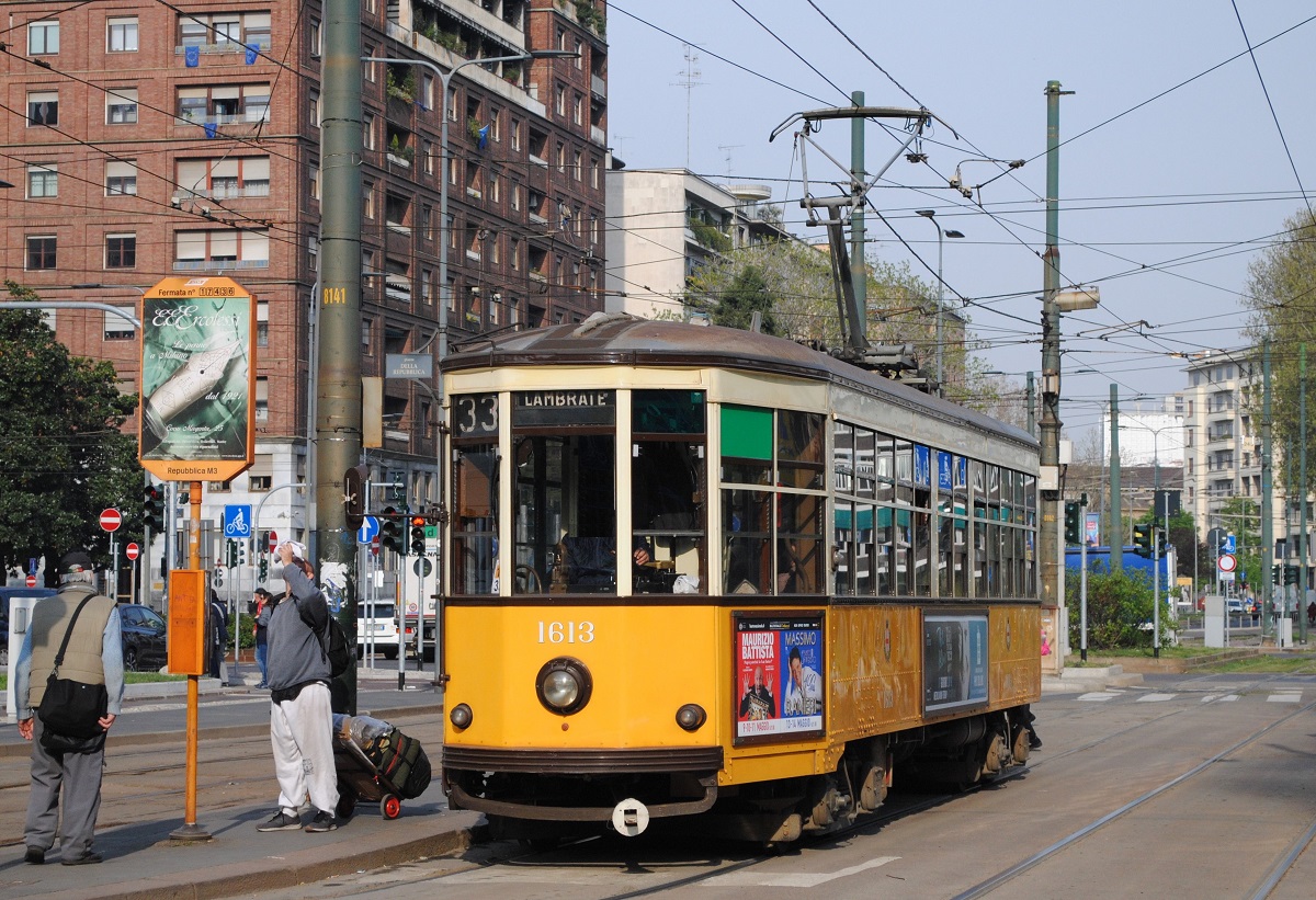 Tw.1613, Piazza de Republika. (02.04.2019)