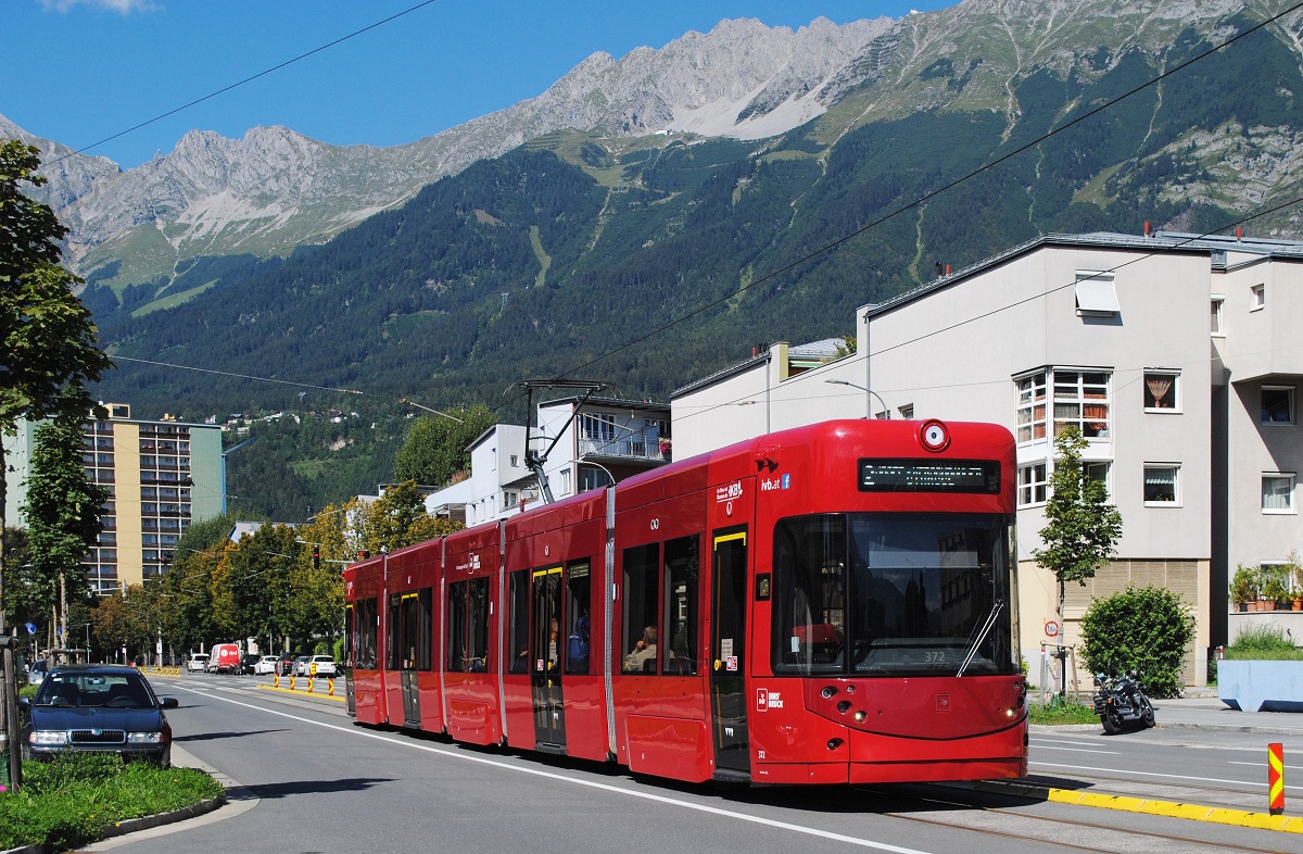 Tw.372 in der Reichenauer Straße unweit der Haltestelle Jugendherberge. (08.09.2020)