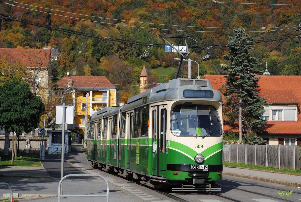 Tw.509 verlt Alt Eggenberg und fhrt die Georgigasse stadteinwrts.(19.10.2013)