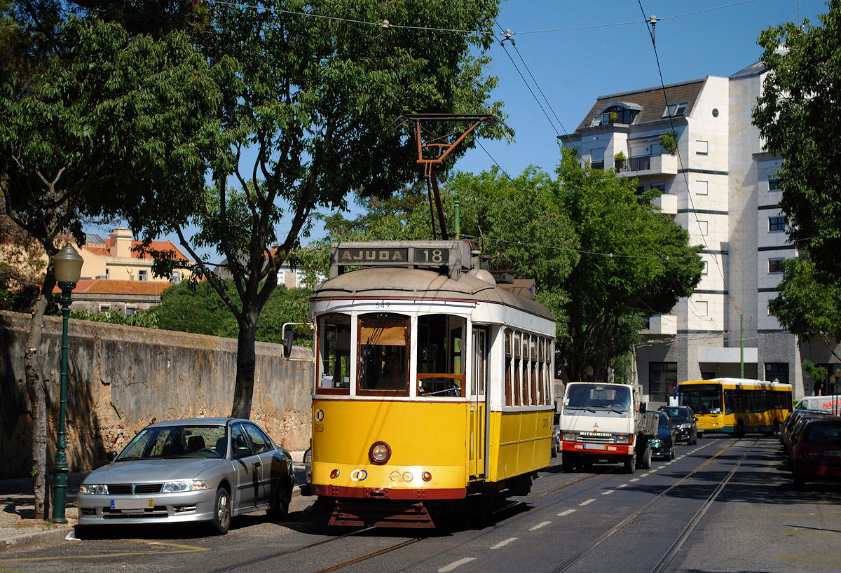 Tw.549 in der Rua J. de Barros kurz vor der Haltestelle Alto Santo Amaro. (11.06.2014)