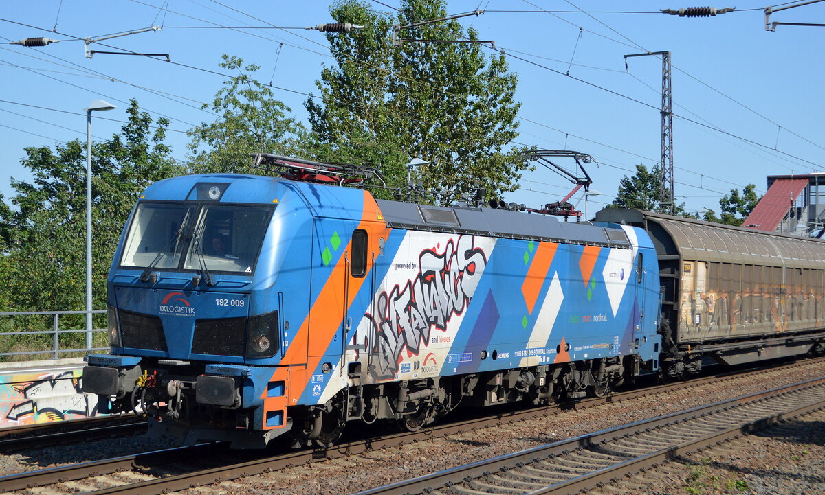TX Logistik AG, Troisdorf [D] mit  192 009  [NVR-Nummer: 91 80 6192 009-9 D-NRAIL] und Ganzzug Schiebewandwagen am 09.09.21 Bf. Saarmund.