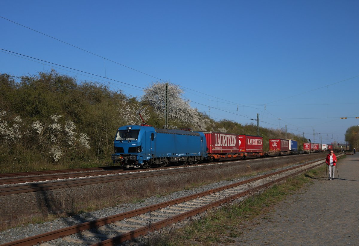 TX Logistik Siemens Smartron 192 011-5 am 05.04.20 in Assenheim (Wetterau)