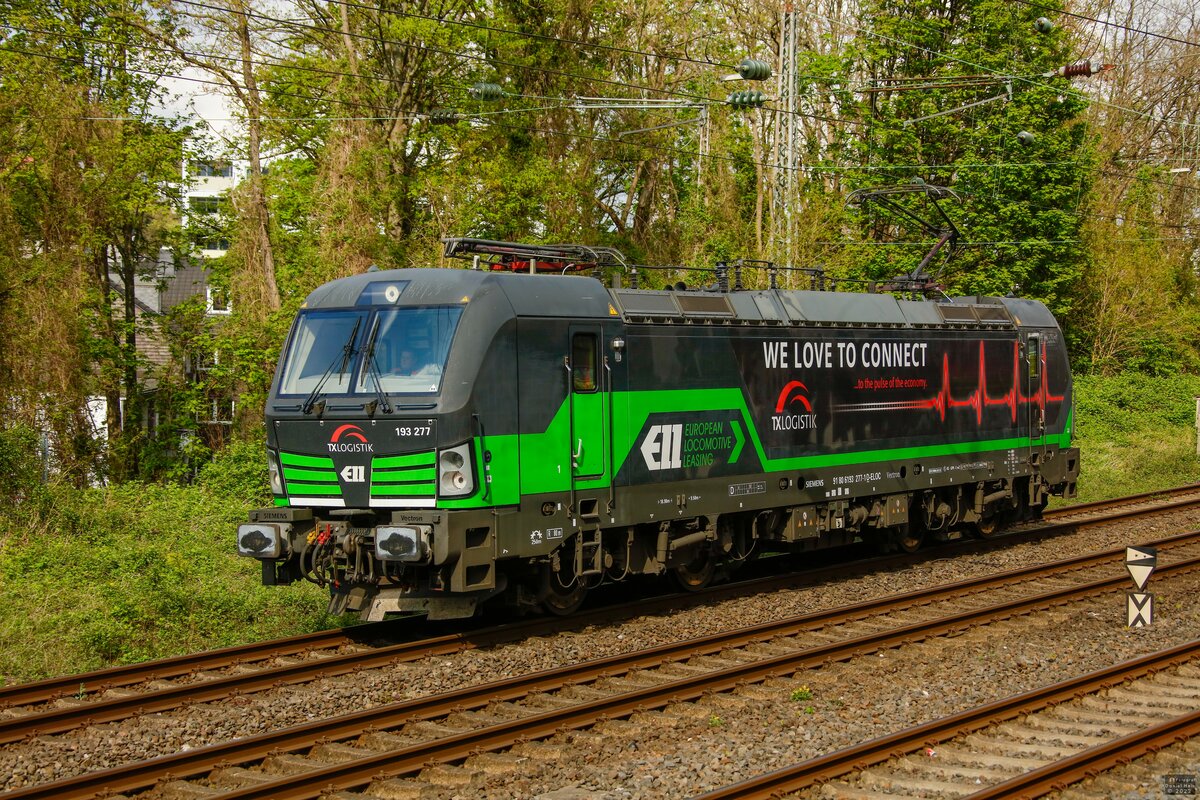 TXL/ELL 193 277 Vectron in Wuppertal, April 2022.