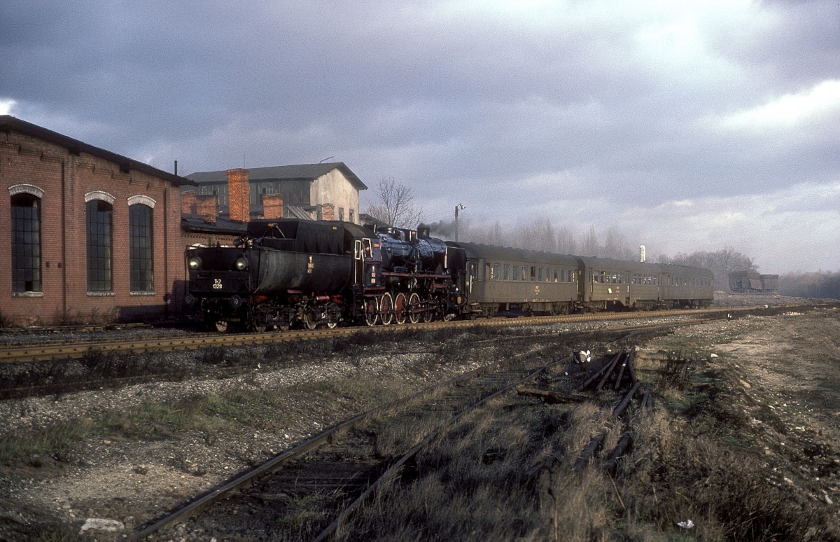 Ty2 1328  Jaworzyna - Slaska  02.01.84