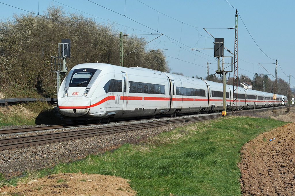 Tz 9011 bei Ebersbach auf dem Weg nach Stuttgart 25.03.2020