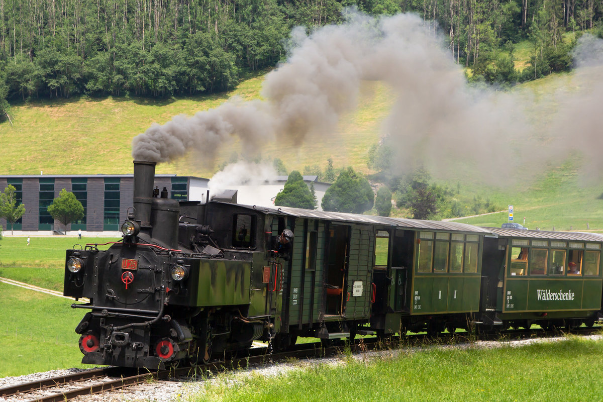 U25 auf dem Weg nach Bersbuch, hinter Bersbuch. 6.7.19