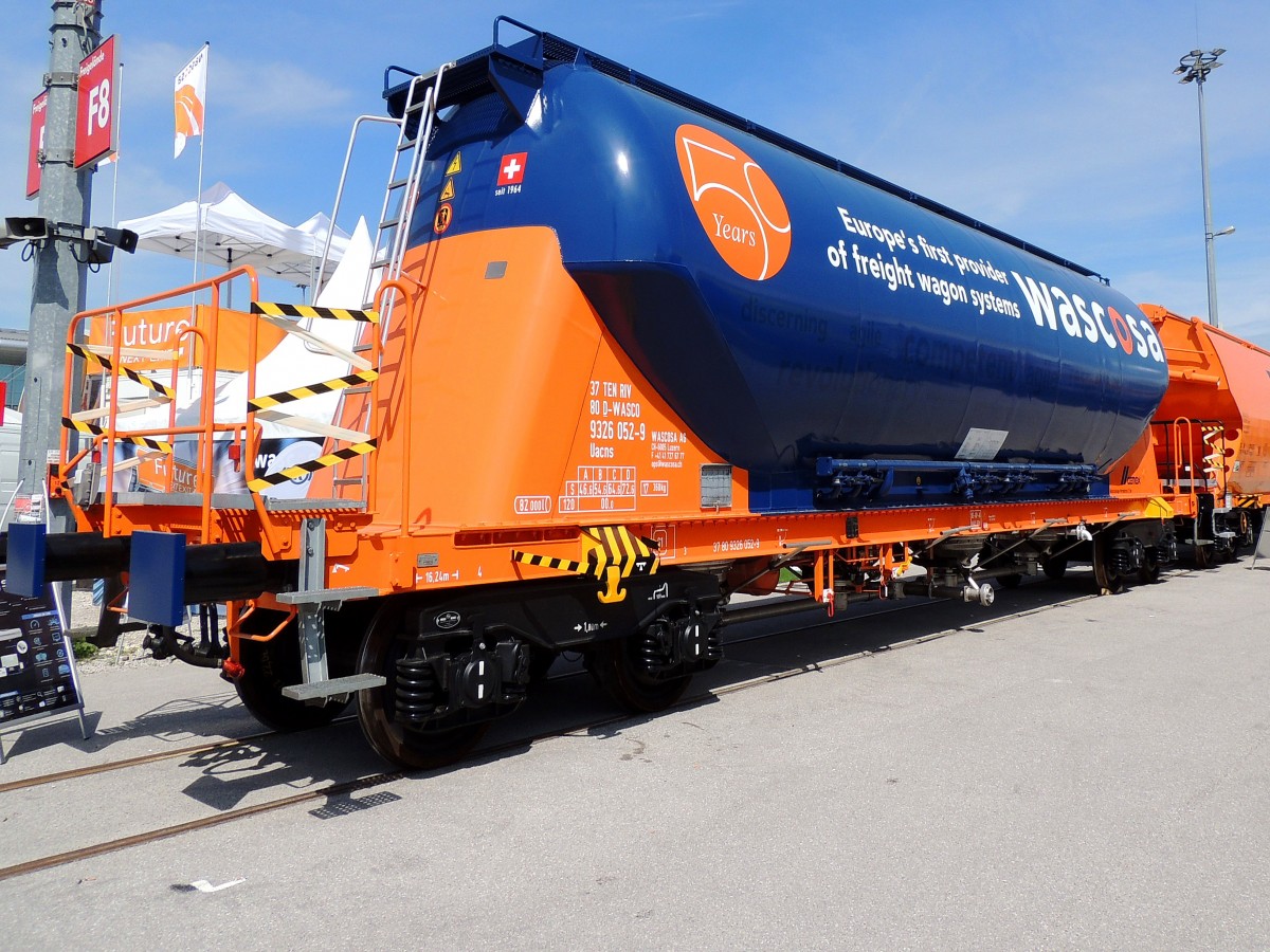 Uacns 3780(D-WASCO)9326052-9, am Münchener Messegelände während der Transport-Logistic; 150508 