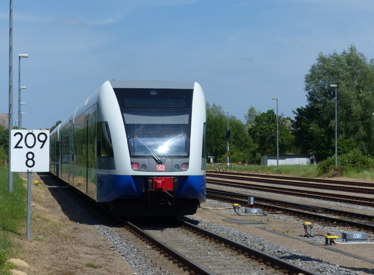 UBB 646 xxx als UBB 29423 von Züssow nach Swinoujscie Centrum, am 11.06.2017 bei der Ausfahrt in Wolgast.