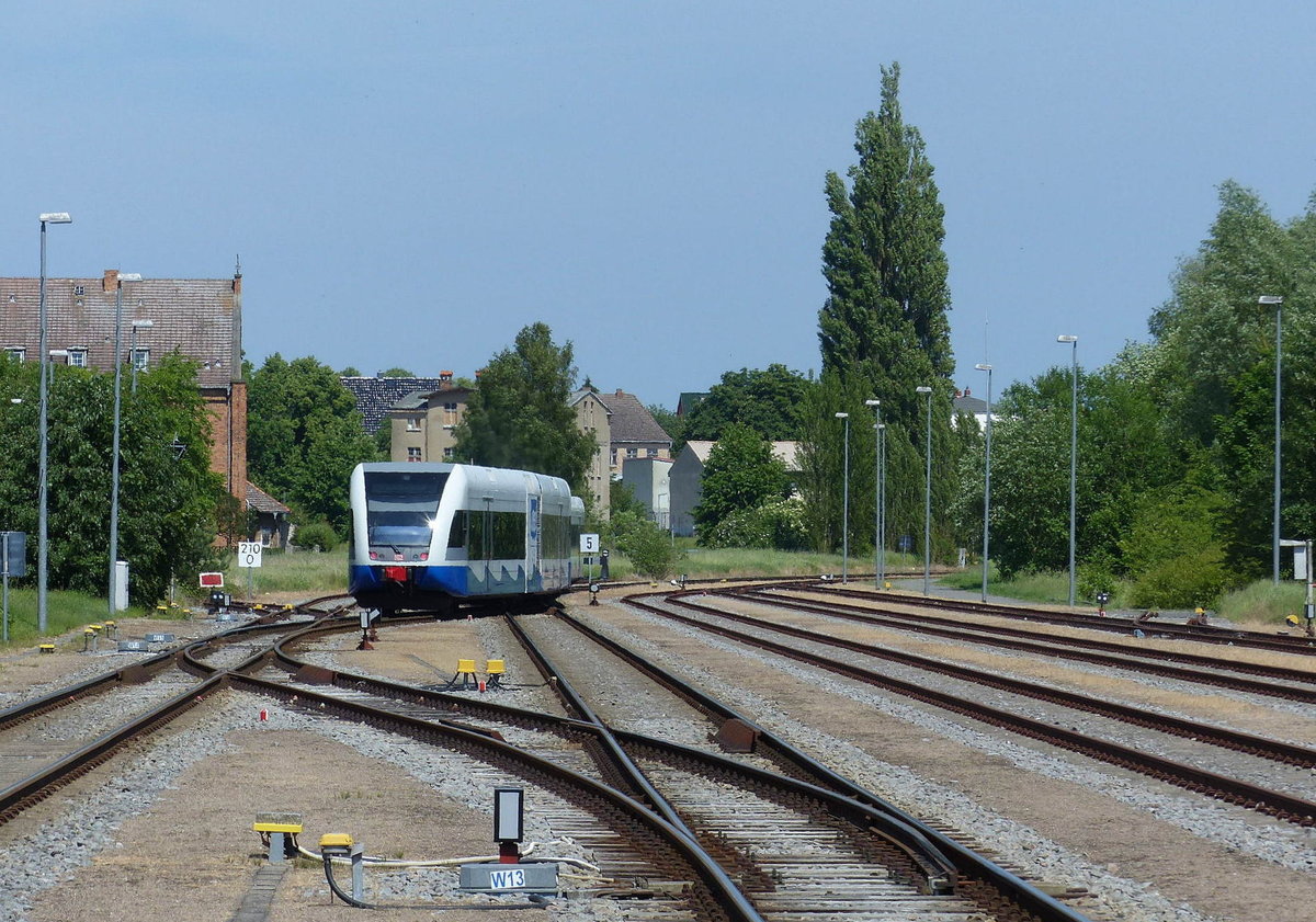 UBB 646 xxx als UBB 29423 von Züssow nach Swinoujscie Centrum, am 11.06.2017 bei der Ausfahrt in Wolgast.