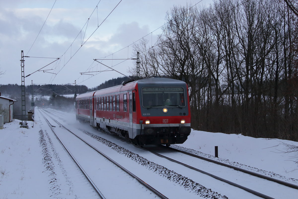 Überführung eines 628er Dieseltriebwagen von Mühldorf nach Chemnitz. Aufgenommen am 14.01.2017 in Jocketa. 