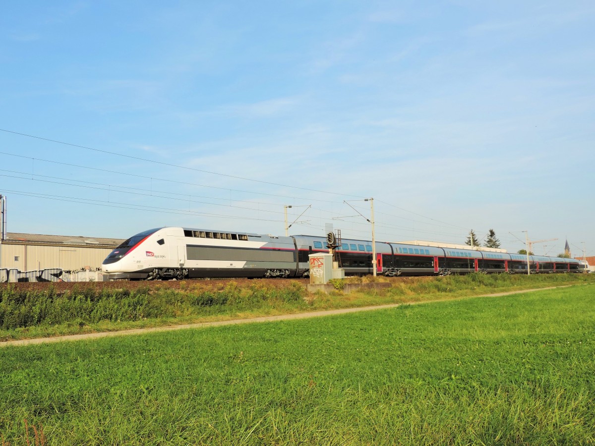 überführungsfahrt des EuroDuplex 815 am 02/10/2014 in Schwindratzheim abgelichtet.