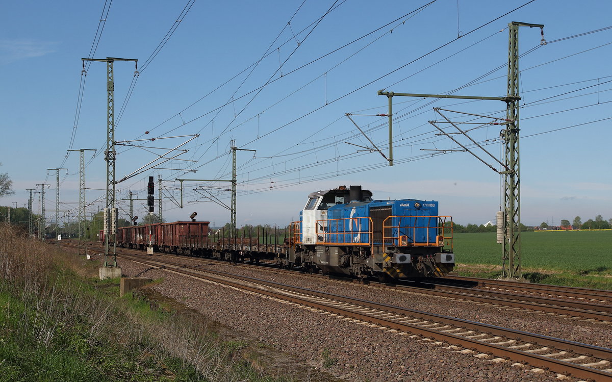 Übergabe mit MAK 1700BB bei Braunschweig am 27.04.2019 Ob die Lok wieder den Verkehrsbetrieben Peine Salzgitter gehört weiß ich nicht, jedenfalls war sie mal bei der SETG. 
