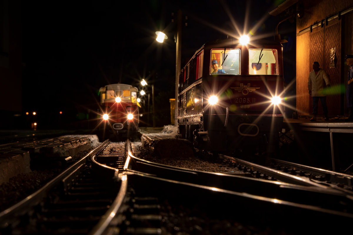 Überholung im Bahnhof Trassdorf. 
Der Abend des 11.Oktober 2019