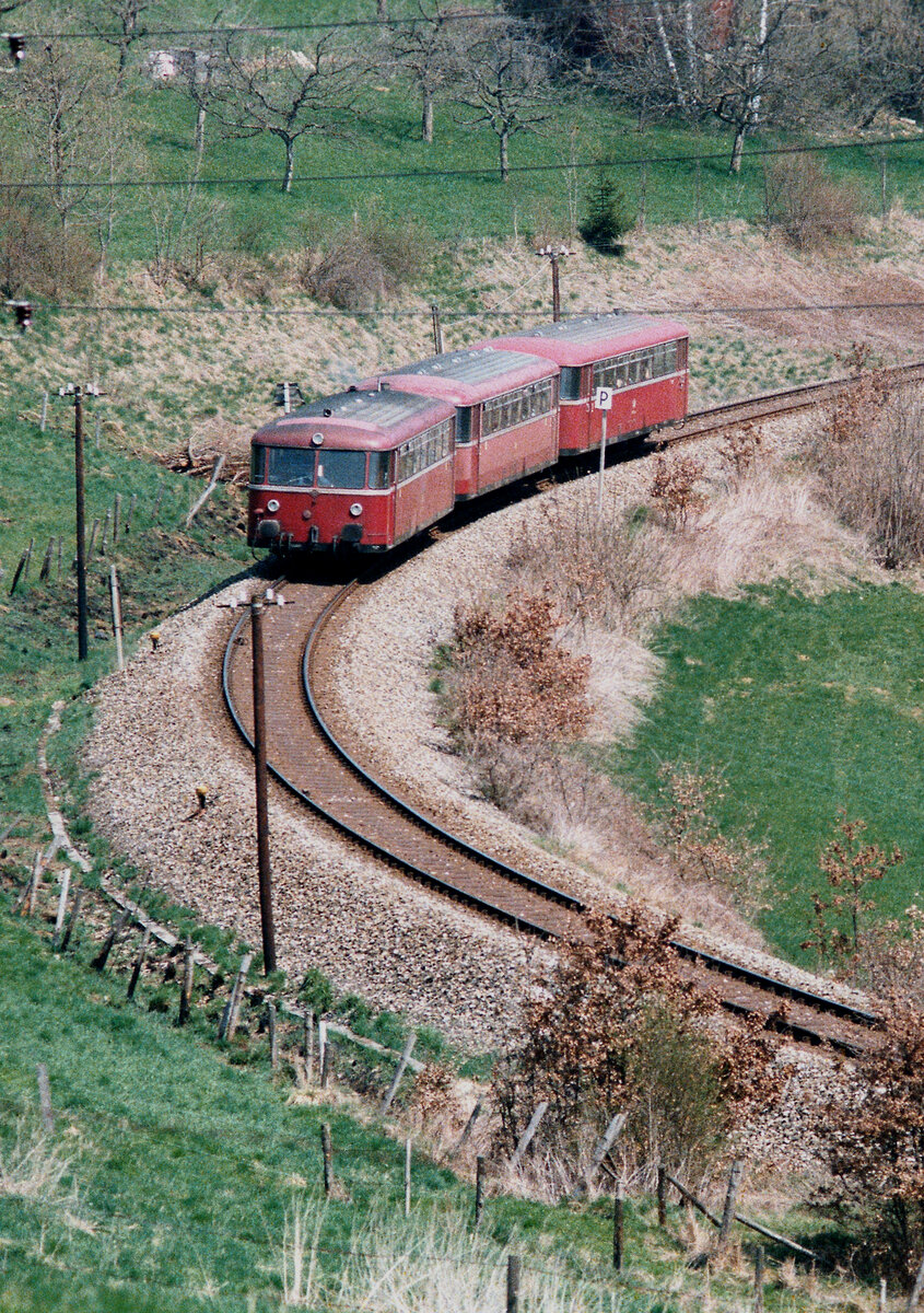 Uerdinger Schienenbuszug auf der DBNebenbahn Göppingen Schwäbisch