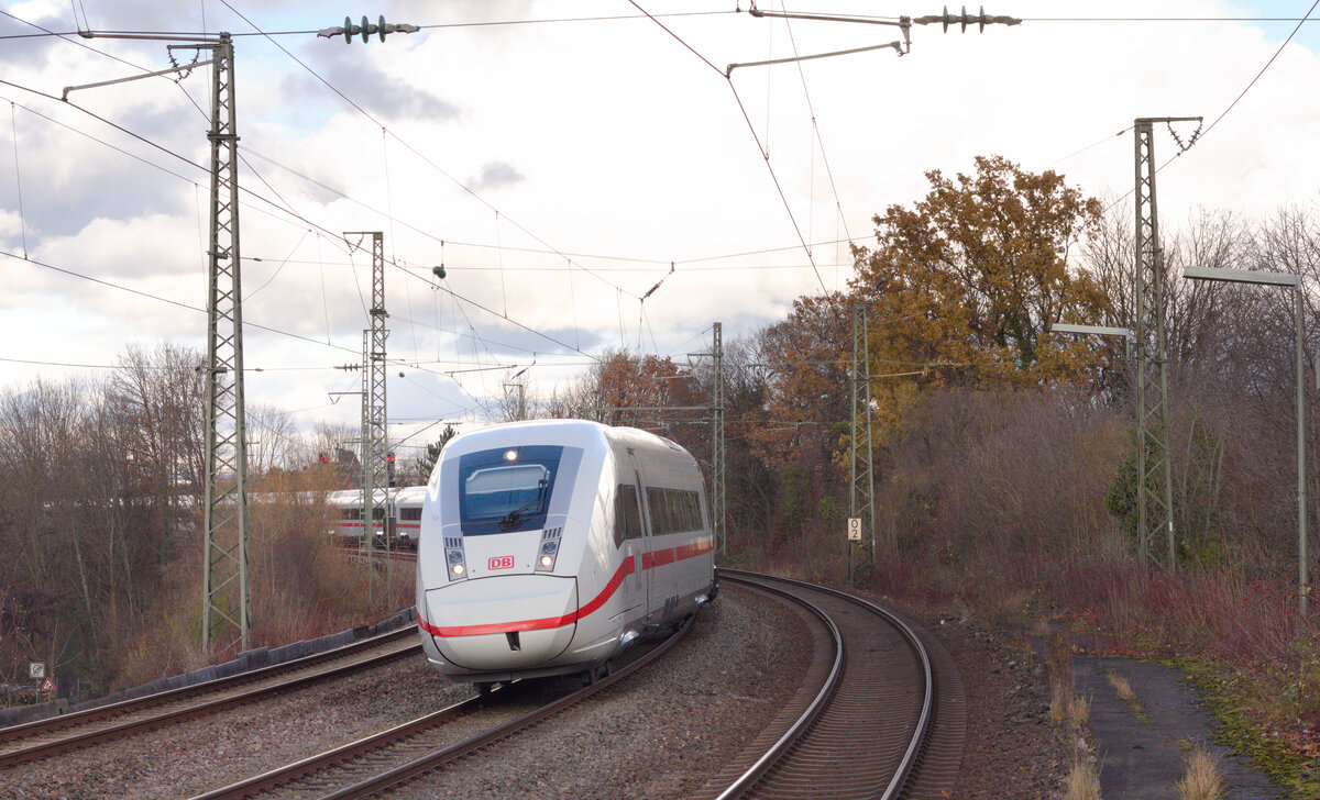 Unbekannter 412 als ICE 1128 München-Dortmund am 05.12.2021 bei der Durchfahrt in Waiblingen. 