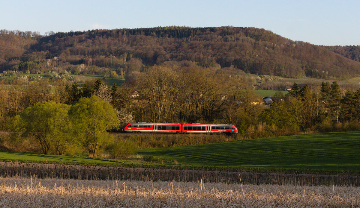 Unbekannter 642 als RB83 Öhringen-Hessental am 24.04.2021 bei Neuenstein-Untereppach. 