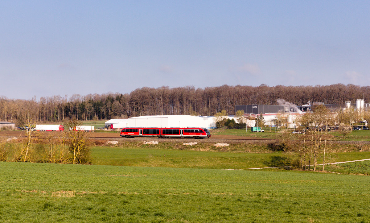 Unbekannter 642 als RE87 Aschaffenburg-Crailsheim am 13.04.2021 bei Schrozberg.