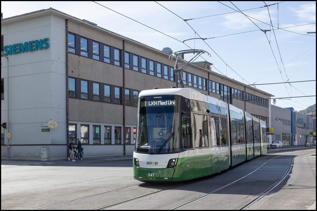 Und eine Neu ,... Graz Stra�enbahn am 18.09.2026