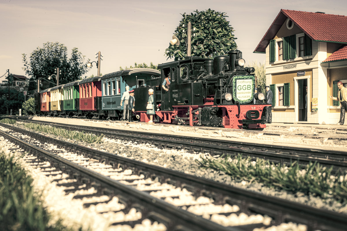 Ungeschlagen DIE Paradestelle der Gartenbahnanlage ist der Bahnhof Trassdorf. 
18.August 2019