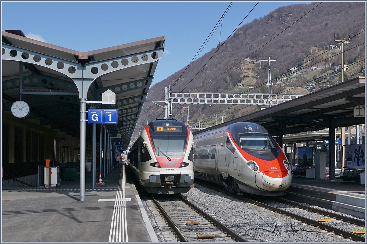 Unterschiedliche  Gesicher : SBB TILO Flirt RABe 524 und SBB RABe 503 (ETR 610) in Bellinzona. 

22. März 2018