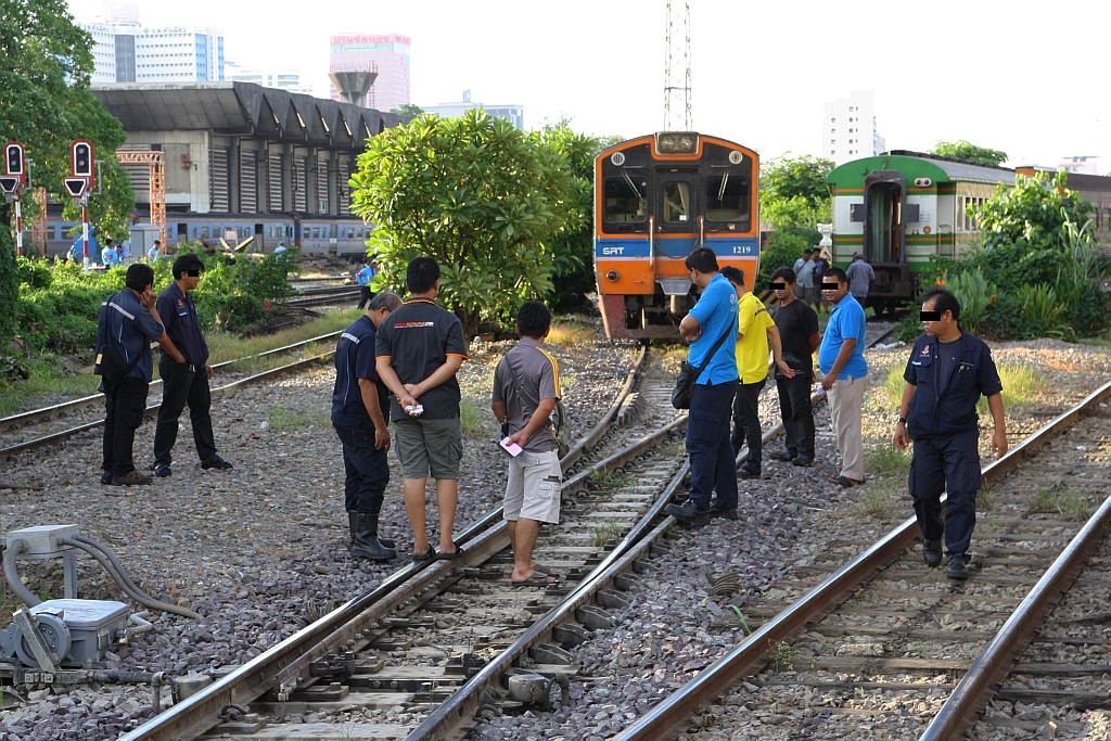 Ursachenforschung nach der Entgleisung des THN 1101 am 22.Juni 2019 in der Hua Lamphong Station.