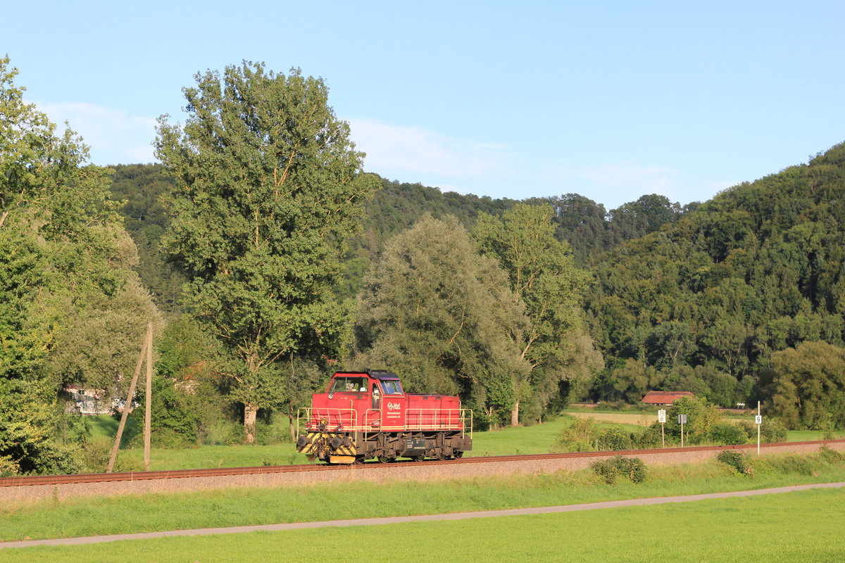 V 150 002 der HZL als TFZF bei Horb-Mühlen am 22.08.2017. 