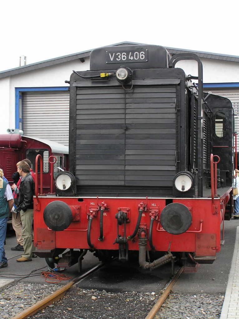 V 36 beim Bahnhoffest Königstein/Taunus im Mai 2005