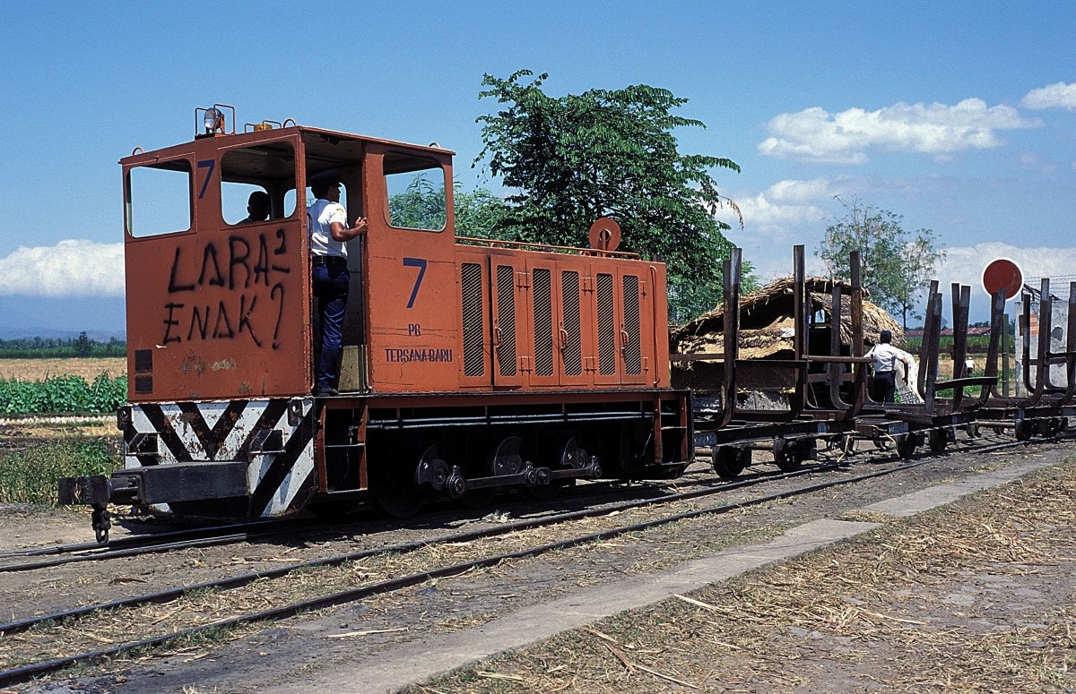 V 7  Tersana Baru  12.08.95