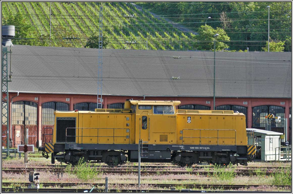 V150.01  9280 1293 507-0 in Würzburg. (27.05.2019)