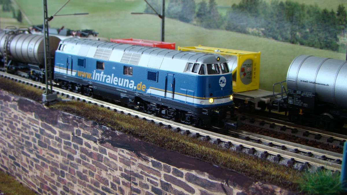 V180 infraleune von BRAWA, auf meiner Anlage, 08.12.2013